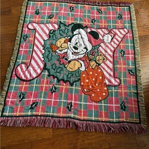 Beacon Disney Holiday Throw Blanket‎